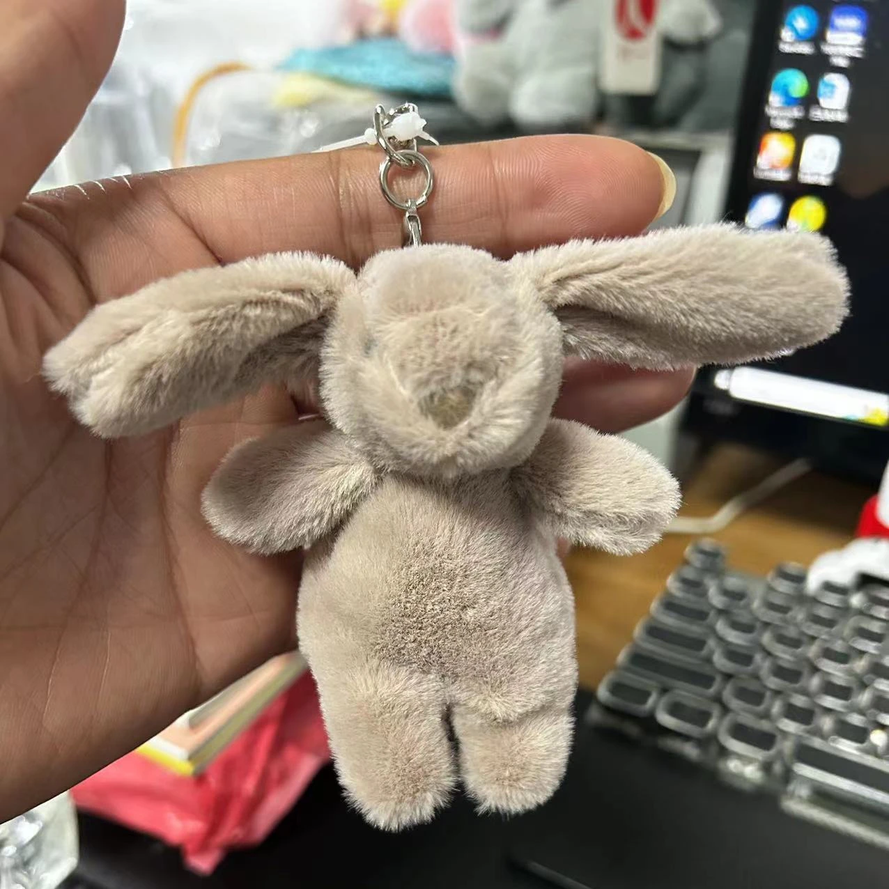 Boneka Hewan Lucu Gantungan Ku - Carabiner Keychain ulasan dan harga